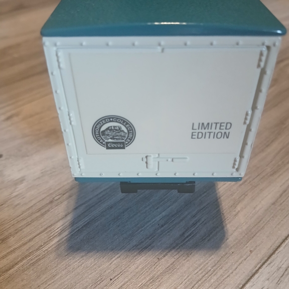 Coors Malted Milk Toy Truck Coin Bank - Picture 3 of 4